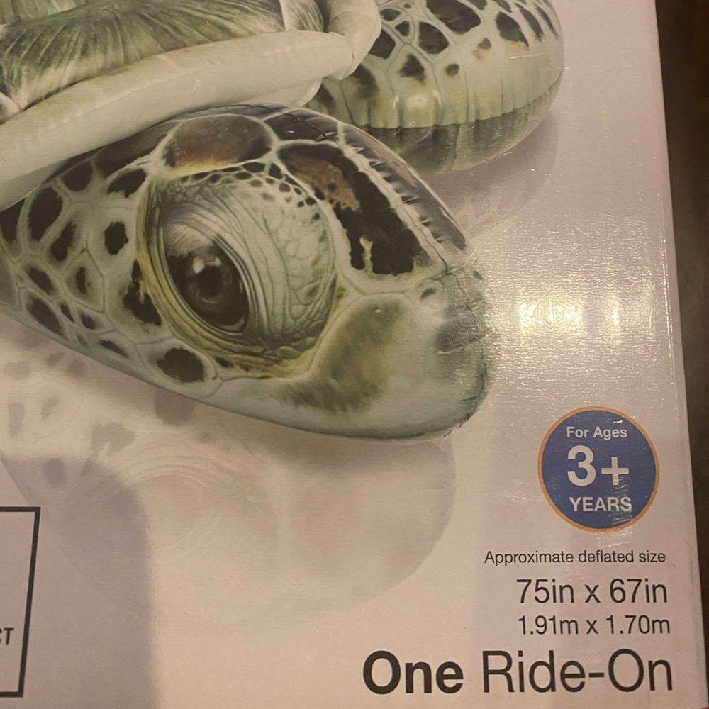 NIB Intex 6' Sea Turtle 🐢 Ride-On Inflatable Pool Float - Floral Print - Picture 3 of 7